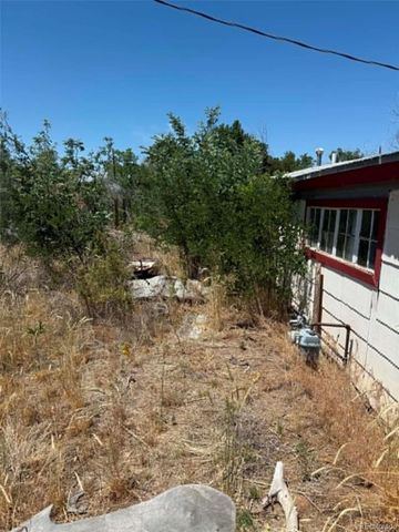 406 Second Street, Roggen, CO 80652