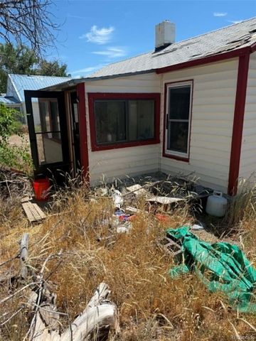 406 Second Street, Roggen, CO 80652