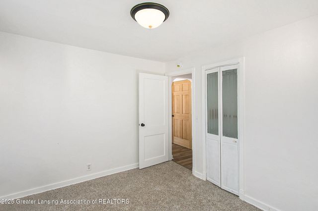 3611 Homewood Avenue, Lansing, MI 48910