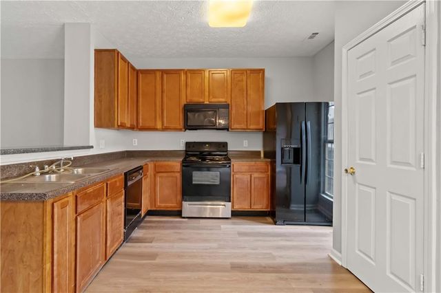 4138 High Park Lane, Atlanta, GA 30344