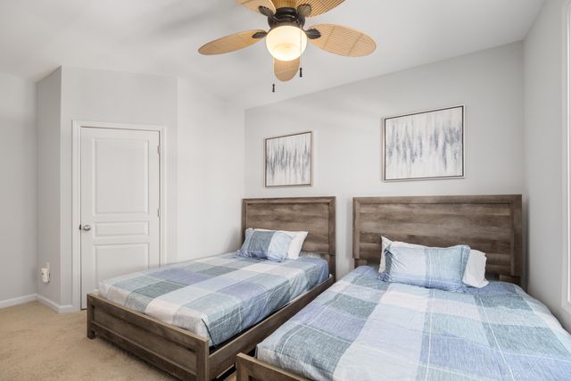 280 Seven Farms Drive Unit 202, Charleston, SC 29492