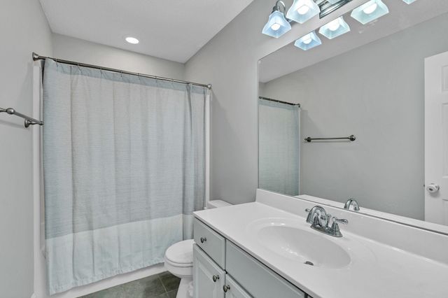 357 S Grand Mere Ct, Wichita, KS 67230