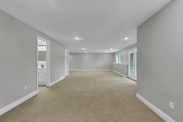 357 S Grand Mere Ct, Wichita, KS 67230