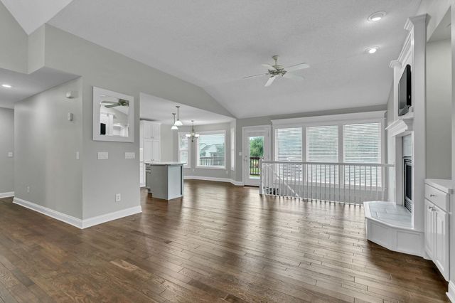357 S Grand Mere Ct, Wichita, KS 67230