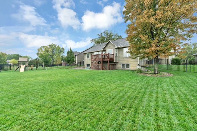 357 S Grand Mere Ct, Wichita, KS 67230