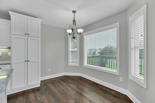 357 S Grand Mere Ct, Wichita, KS 67230