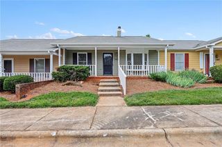 814 Guilford College Road 182, Greensboro, NC 27409