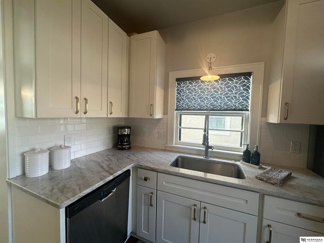 5022 Lafayette Avenue, Omaha, NE 68132