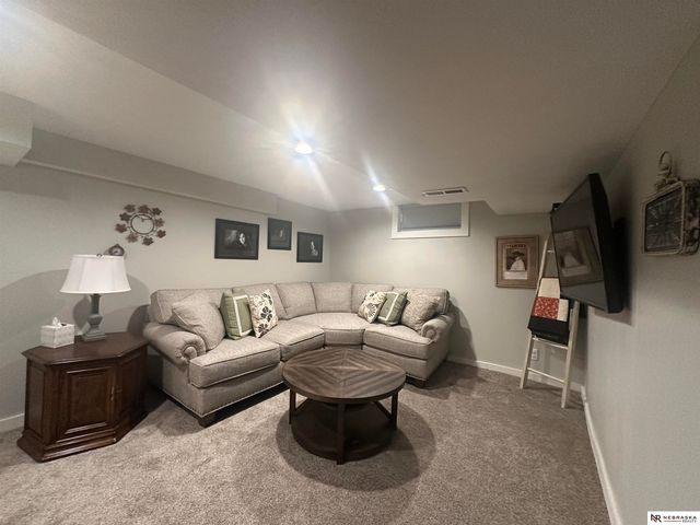 5022 Lafayette Avenue, Omaha, NE 68132