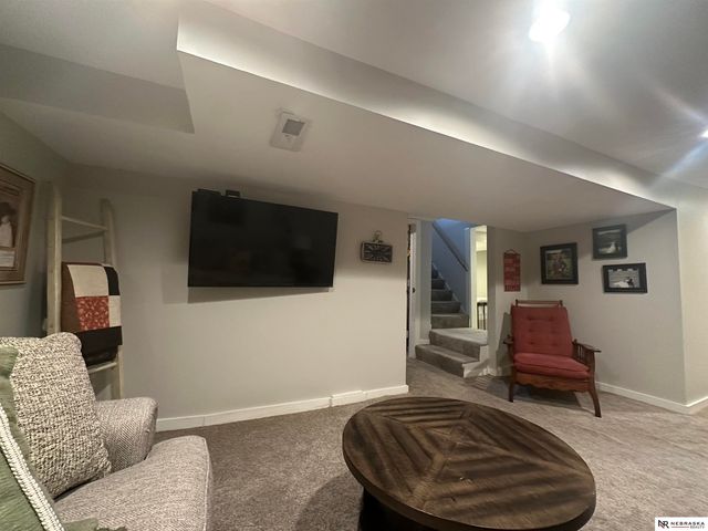 5022 Lafayette Avenue, Omaha, NE 68132