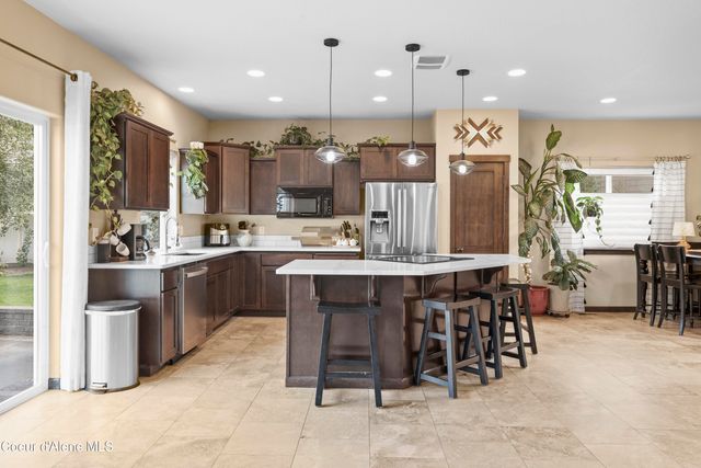 1858 N Teanaway, Post Falls, ID 83854