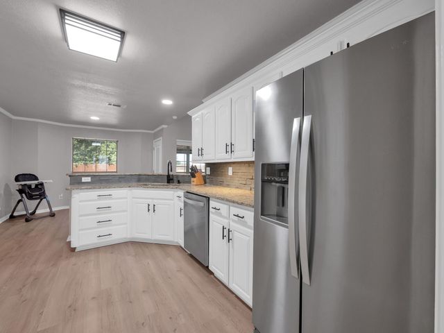 1020 Oak Hollow Lane, Seagoville, TX 75159