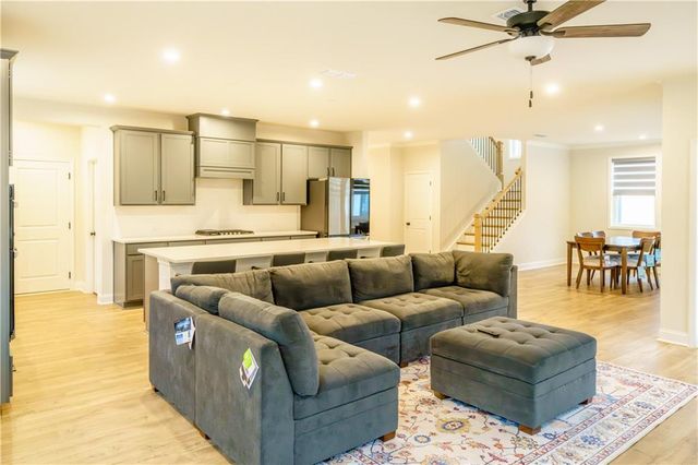 776 Clifftop Crossing, Powder Springs, GA 30127