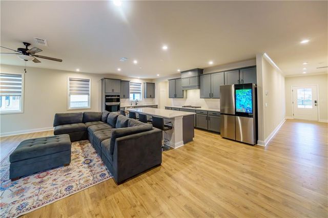 776 Clifftop Crossing, Powder Springs, GA 30127
