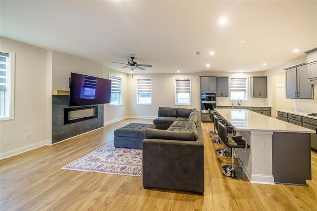 776 Clifftop Crossing, Powder Springs, GA 30127