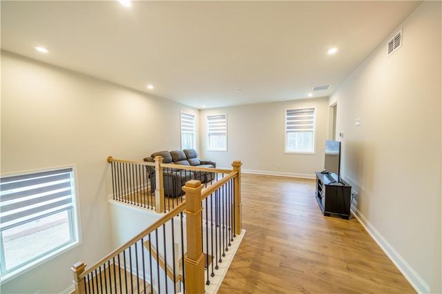 776 Clifftop Crossing, Powder Springs, GA 30127
