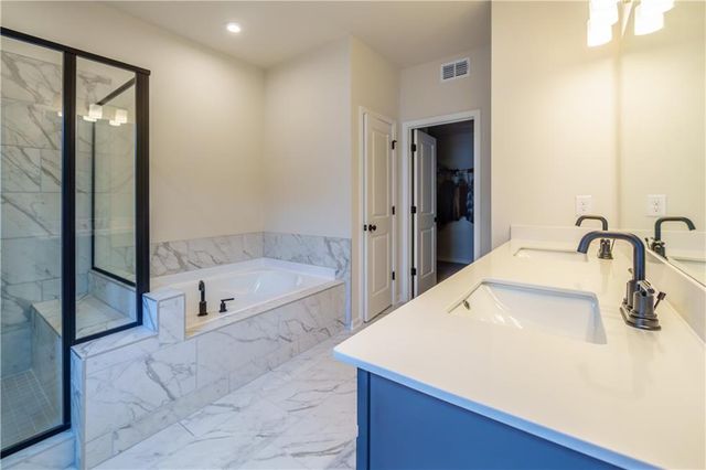 776 Clifftop Crossing, Powder Springs, GA 30127