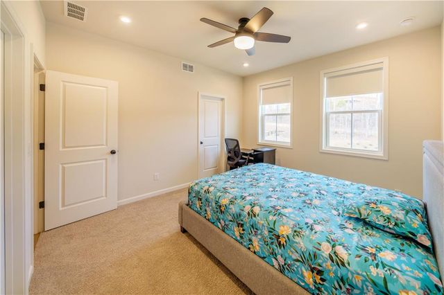 776 Clifftop Crossing, Powder Springs, GA 30127