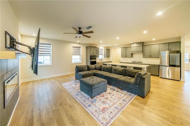 776 Clifftop Crossing, Powder Springs, GA 30127