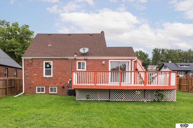 2703 Crown Point Avenue, Omaha, NE 68111