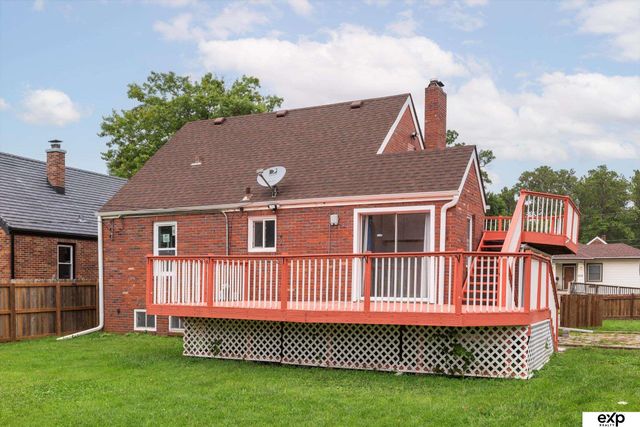 2703 Crown Point Avenue, Omaha, NE 68111