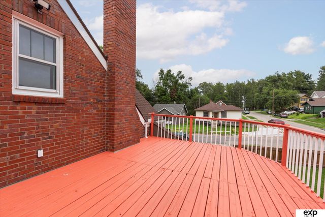 2703 Crown Point Avenue, Omaha, NE 68111