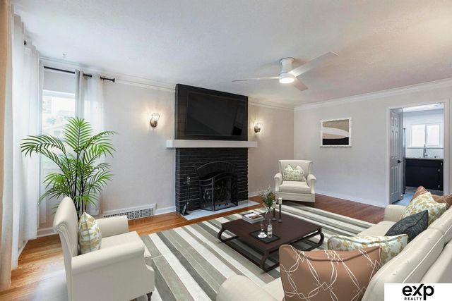 2703 Crown Point Avenue, Omaha, NE 68111