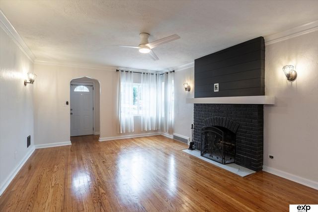 2703 Crown Point Avenue, Omaha, NE 68111