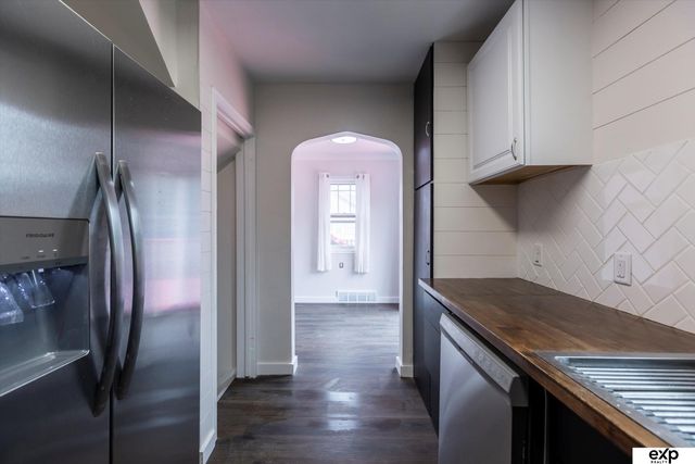 2703 Crown Point Avenue, Omaha, NE 68111