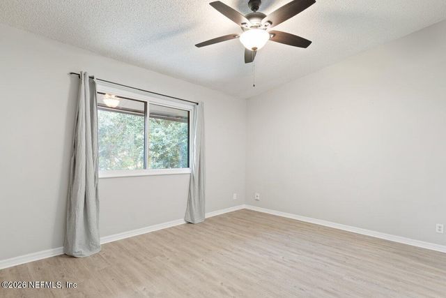 7701 BAYMEADOWS Circle W 1124, Jacksonville, FL 32256