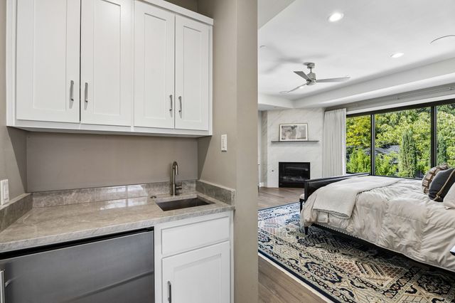4224 Amherst Avenue, University Park, TX 75225