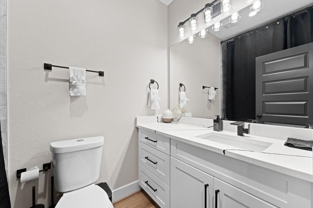 6904 Covington Drive B, Houston, TX 77091