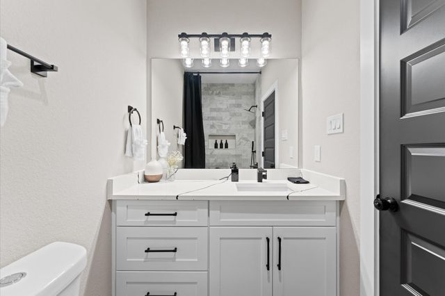 6904 Covington Drive B, Houston, TX 77091