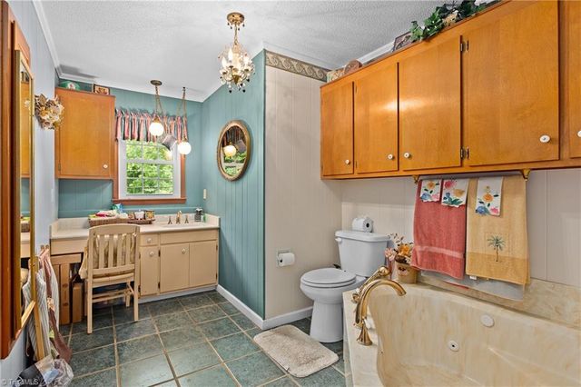 107 Hickory Street, Boonville, NC 27011