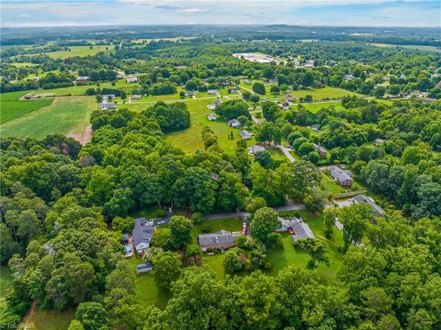 107 Hickory Street, Boonville, NC 27011