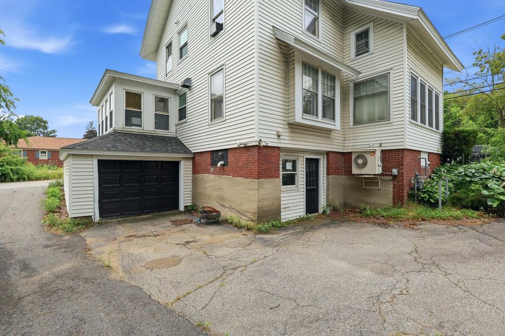 643 Main Street, Lewiston, ME 04240 — photo 5