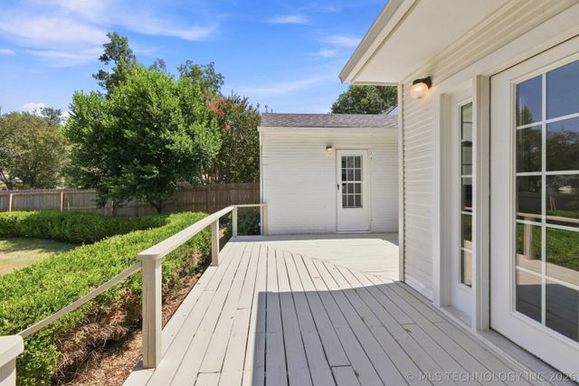 2611 E 18th Street, Tulsa, OK 74104