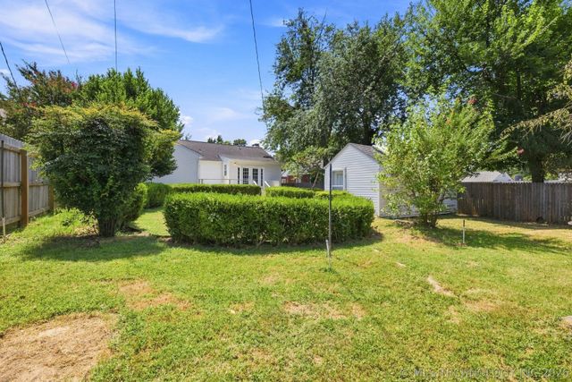 2611 E 18th Street, Tulsa, OK 74104