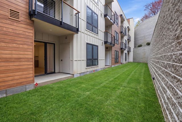 25 S Riverside Avenue 107, Croton-on-hudson, NY 10520