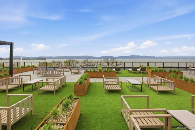 25 S Riverside Avenue 107, Croton-on-hudson, NY 10520