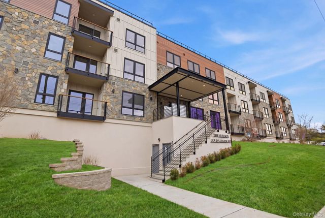 25 S Riverside Avenue 107, Croton-on-hudson, NY 10520