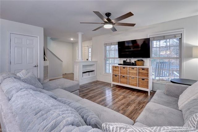 8747 Davenport RD, Gloucester, VA 23061