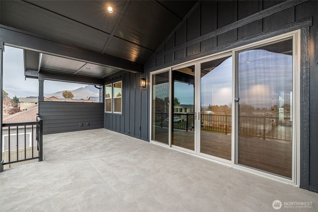 962 Wayne Lane, Wenatchee, WA 98801