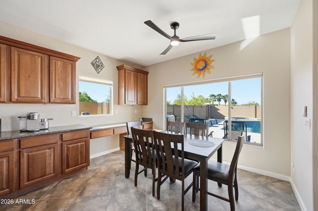 2310 W KACHINA Trail, Phoenix, AZ 85041