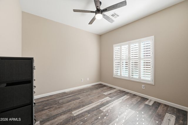 2310 W KACHINA Trail, Phoenix, AZ 85041