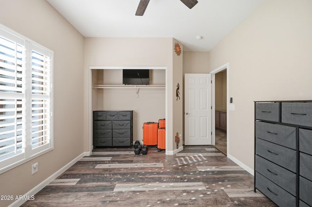 2310 W KACHINA Trail, Phoenix, AZ 85041