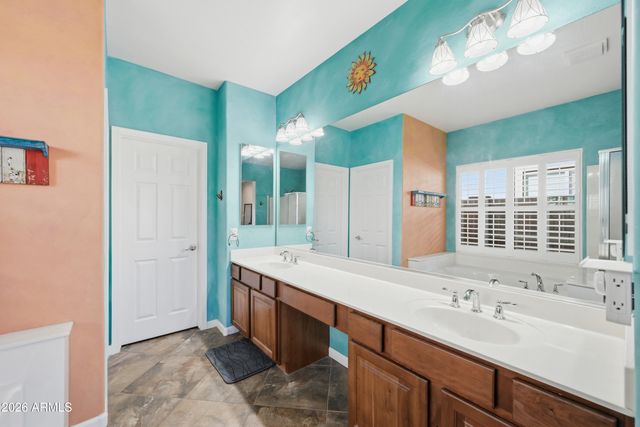 2310 W KACHINA Trail, Phoenix, AZ 85041