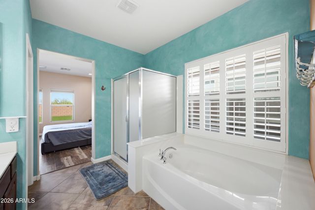 2310 W KACHINA Trail, Phoenix, AZ 85041