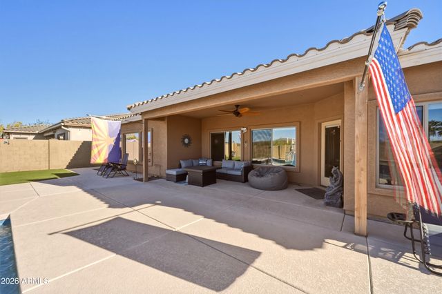 2310 W KACHINA Trail, Phoenix, AZ 85041