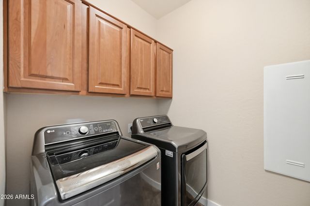 2310 W KACHINA Trail, Phoenix, AZ 85041